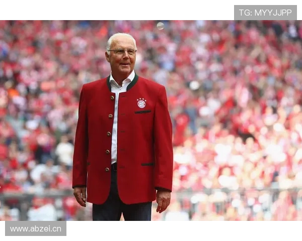 贝肯鲍尔战术象征分析：传奇如何影响现代足球战术理念的重塑